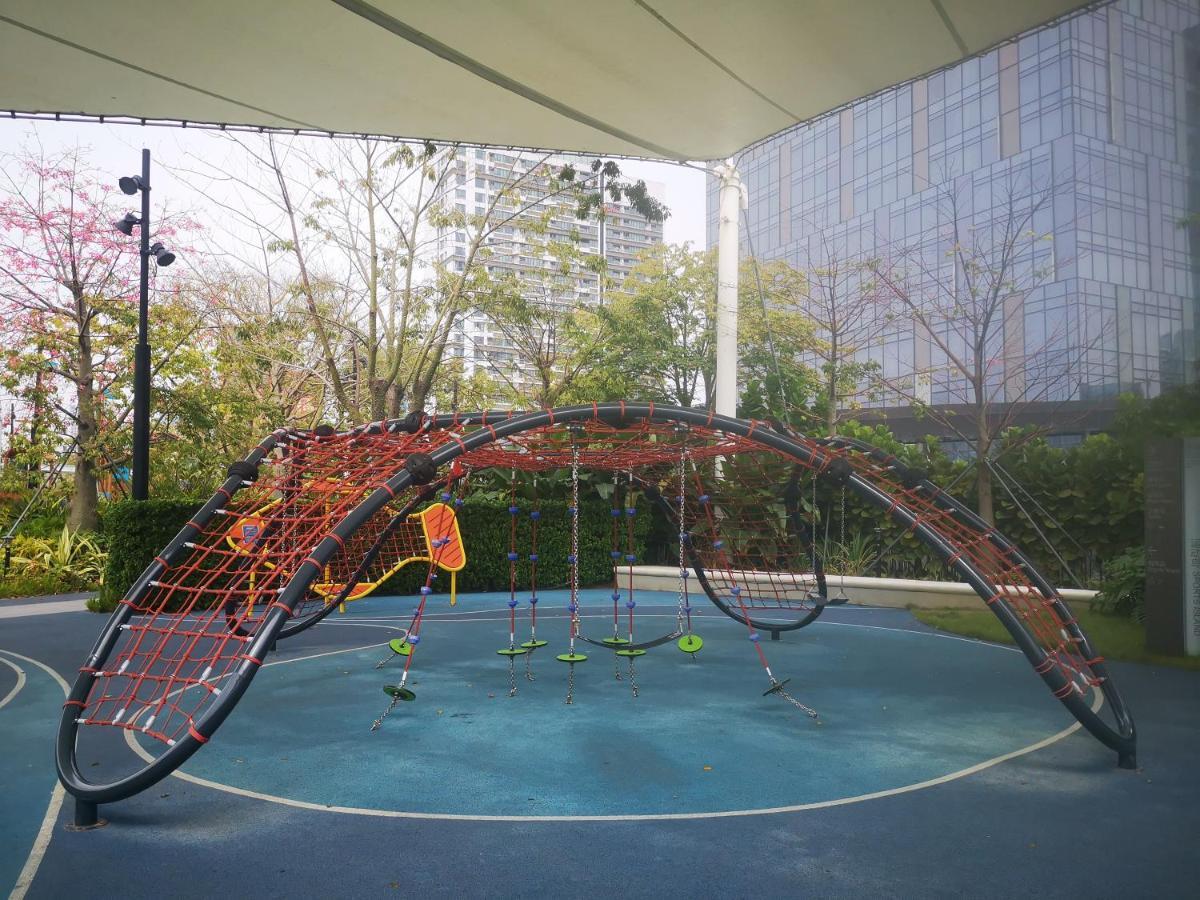 Royal Executive Apartment, Shenzhen World Exhibition & Convention Center, Nearby Shenzhen World North Metro St Ation Bagian luar foto